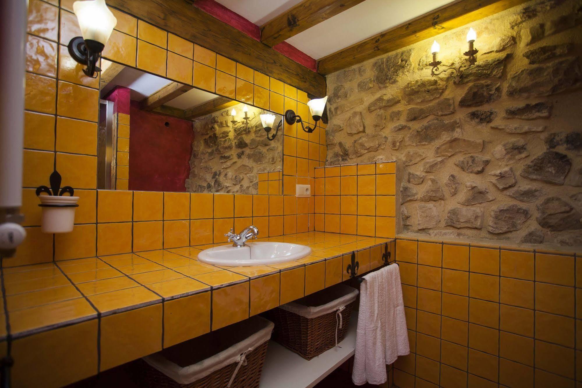 Hotel Rural La Torre De Bisjueces Dış mekan fotoğraf